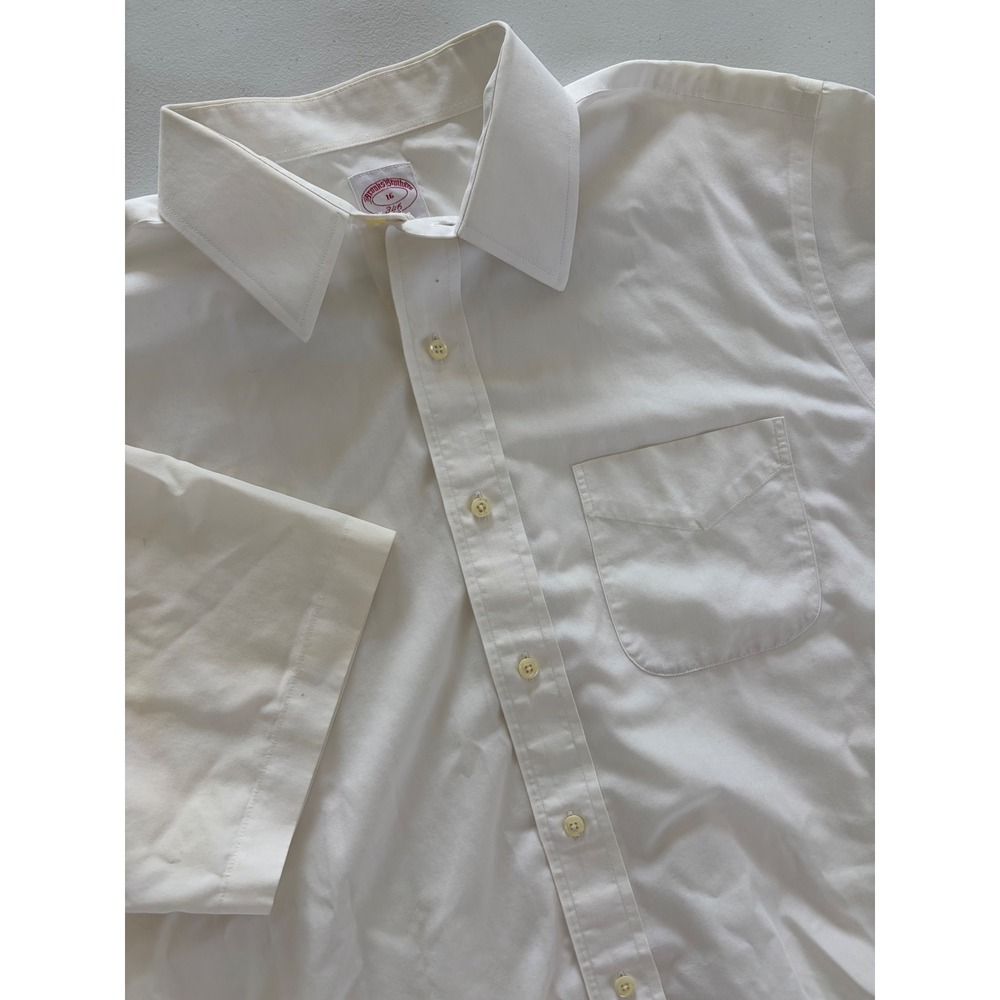 Brooks Brothers 346 Mens White Non-Iron Cotton Short Sleeve Dress Shirt 16 Reg